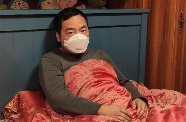 【高光“疫”事】感染不敢回家  、排隊(duì)等床位 、開水兌米飯—— 趙東：帶著希望和愛 戰(zhàn)斗在春天里