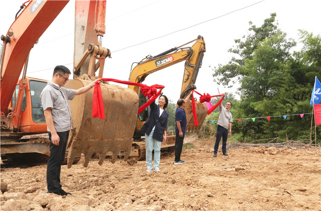 尊龍凱時人生就是贏建設(shè)援建滎陽石洞溝村災(zāi)后重建工程正式啟動