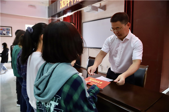 16003940322418087nEU.jpg 0283a8e59c9d8a9d5f8f1321b62dbd4.jpg