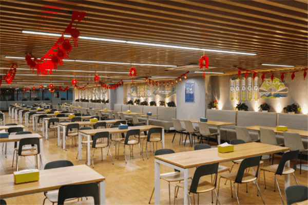 1611815577558225mY3y.jpg 就餐環(huán)境.jpg